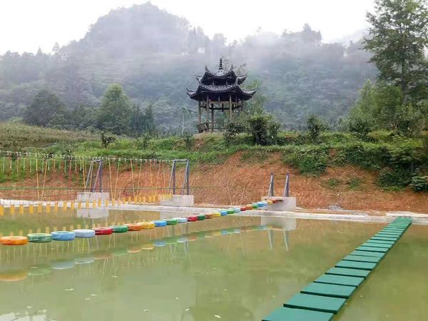 水上趣桥项目即将完成